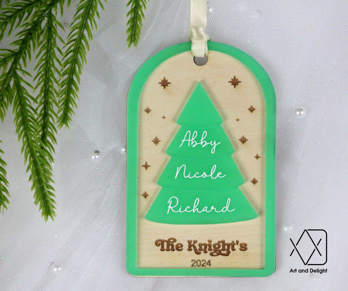 Personalized Family Tree Ornament | Custom Grandparent Ornament | Family Name 2024 Grandchildren Grandkids Ornament | Christmas Tree Shaped
