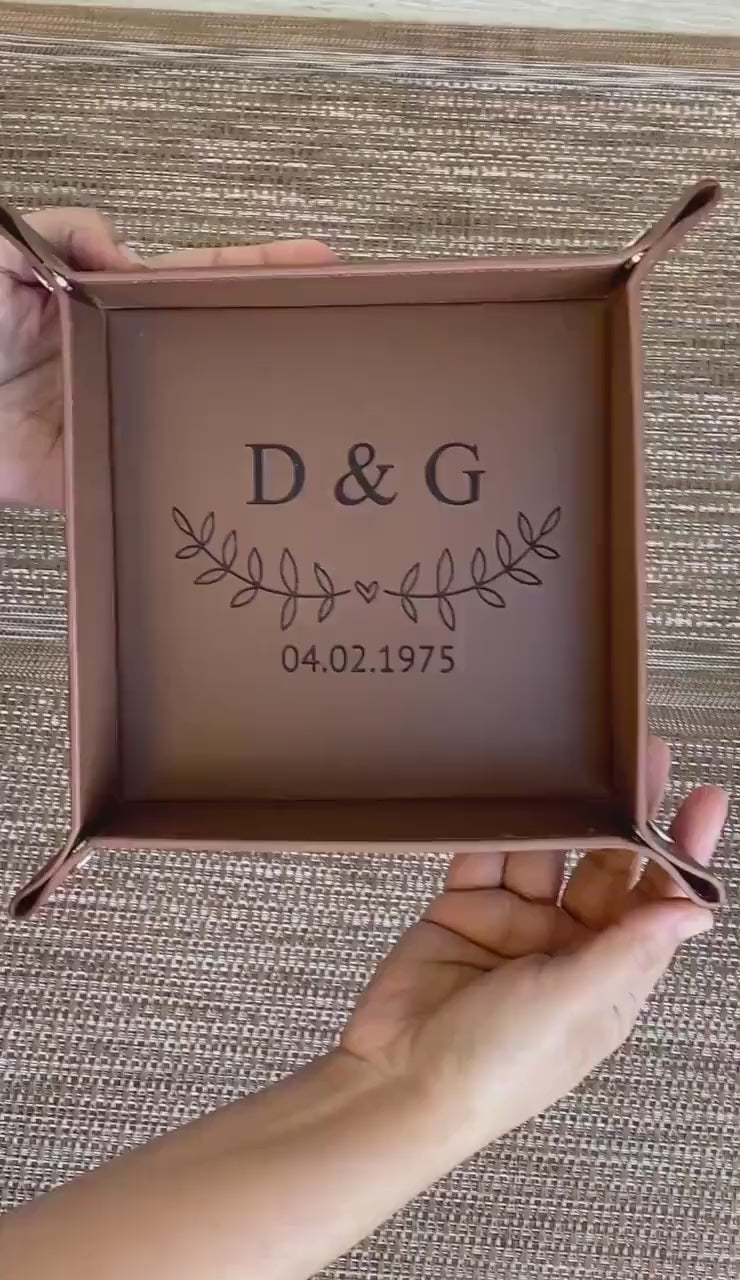 Personalized Leather Tray, Valet Tray, Customized Gift, Office Gift, Boyfriend Girlfriend Gift - Birthday - Anniversary - Wedding Gift