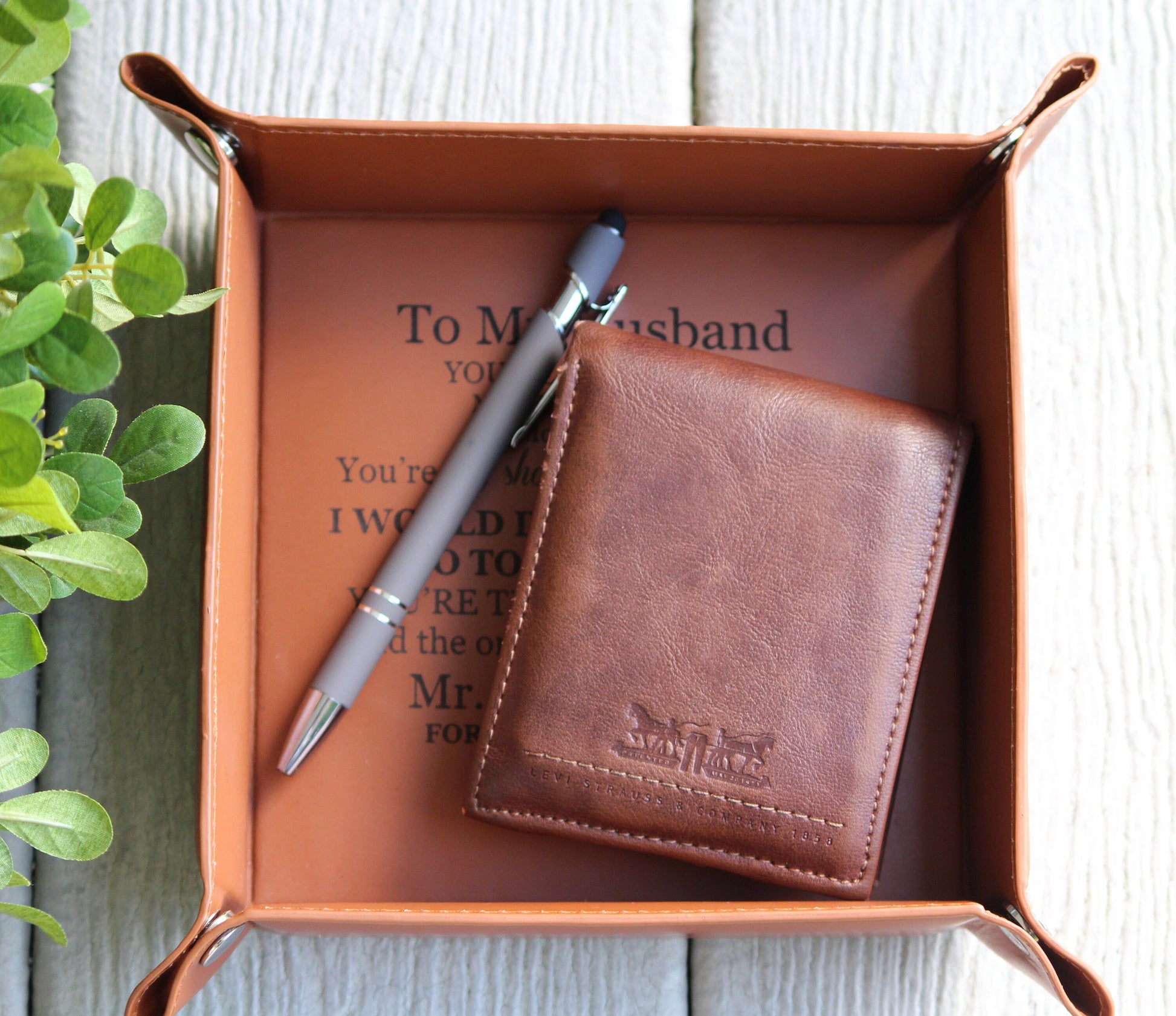 Personalized Leather Valet Tray, Coin Tray, Office Gift, 3rd Anniversary Gift, Leather Anniversary, Fathers Day, Valentines Day Gift