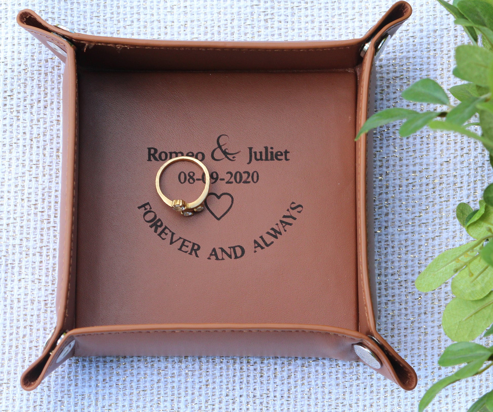 Personalized Leather Tray, Valet Tray, Customized Gift, Office Gift, Boyfriend, Girlfriend, Husband, Wife - Birthday - Anniversary Gift