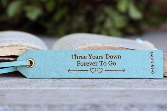 Personalized Leather Bookmark, Customized Gift, Book Lover, Gift for Readers - Birthday - Anniversary - Wedding - Groomsmen, Fathers Day