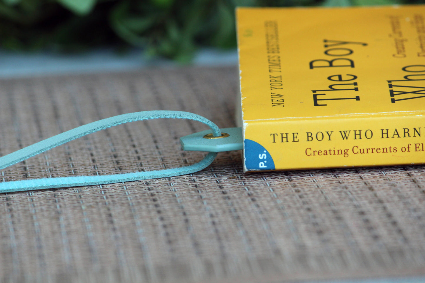 Personalized Leather Bookmark, Customized Gift, Book Lover, Gift for Readers - Birthday - Anniversary - Wedding - Groomsmen, Fathers Day