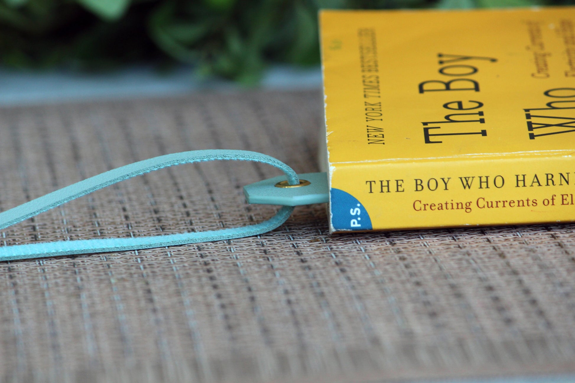 Personalized Leather Bookmark, Customized Gift, Book Lover, Gift for Readers - Birthday - Anniversary - Wedding - Groomsmen, Fathers Day