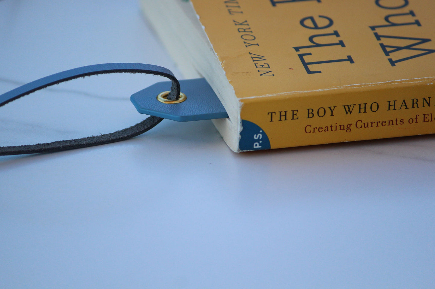 Personalized Leather Bookmark, Customized Gift, Book Lover, Gift for Readers - Birthday - Anniversary - Unique Father's Day Gifts